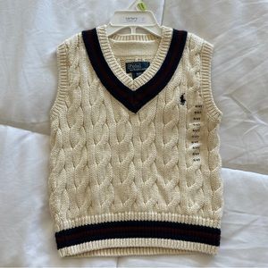 Polo size 4T new nice vest